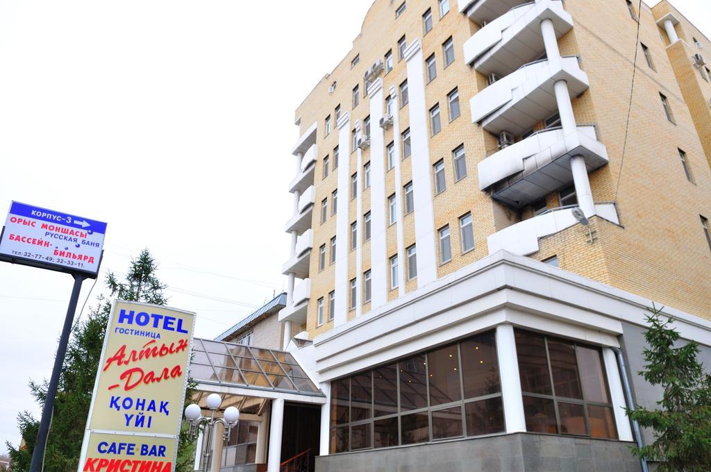 Altyn Dala Hotel Astaná Exterior foto