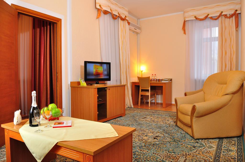 Altyn Dala Hotel Astaná Habitación foto