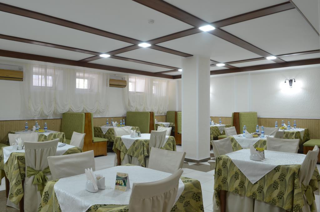 Altyn Dala Hotel Astaná Exterior foto